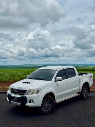 TOYOTA HILUX 3.0 SRV 4X4 CD 16V TURBO INTERCOOLER DIESEL 4P AUTOMÁTICO